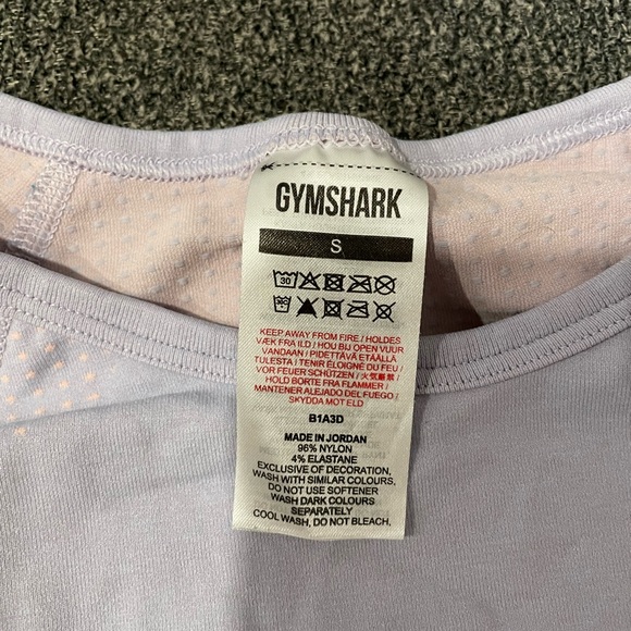 Gymshark sat VITAL SEAMLESS 2.0 CROP TOP and shorts set. - Picture 4 of 6